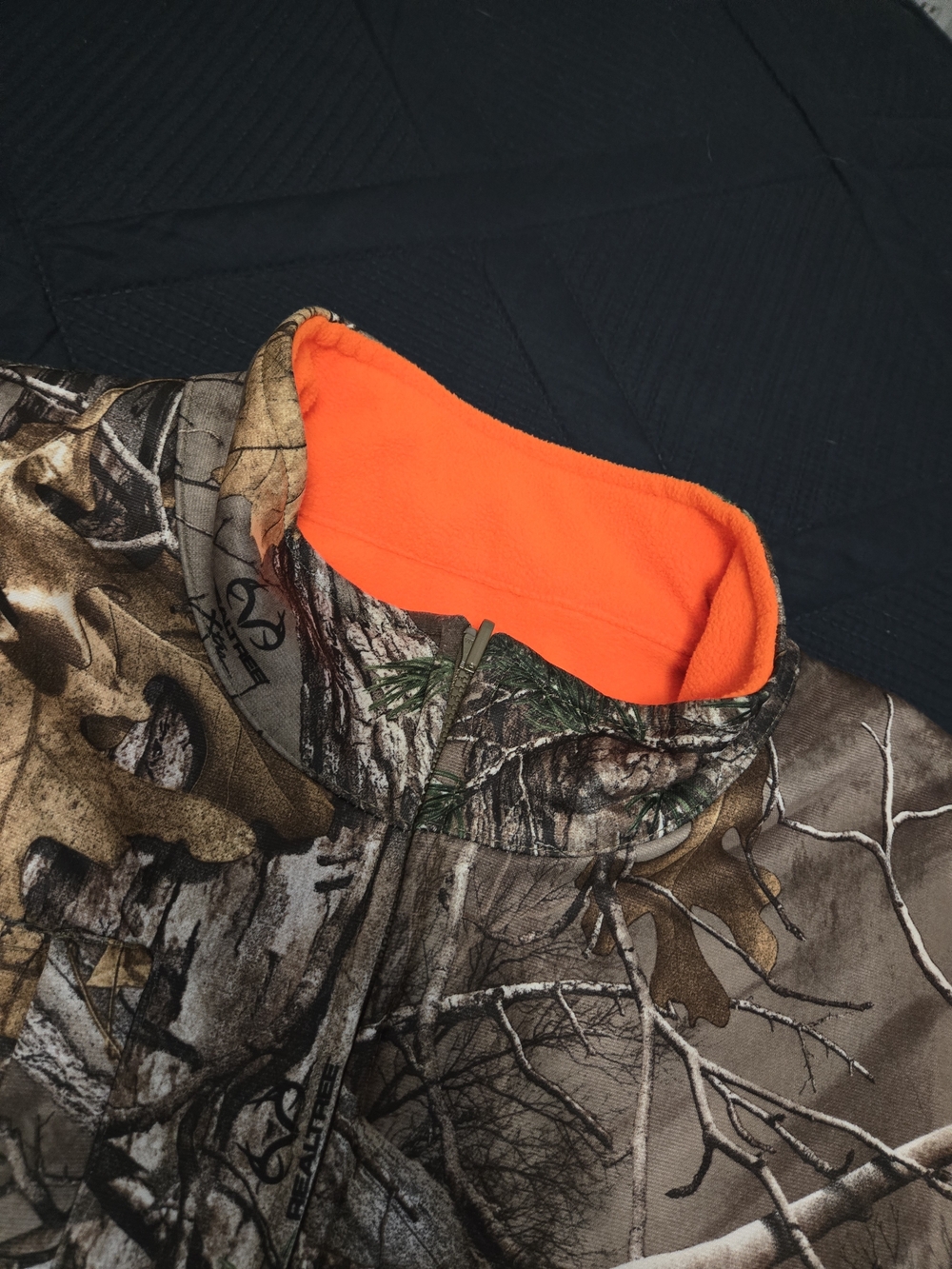Men's Realtree Camo Fleece Jacket with Orange Lining Reversable 2xl